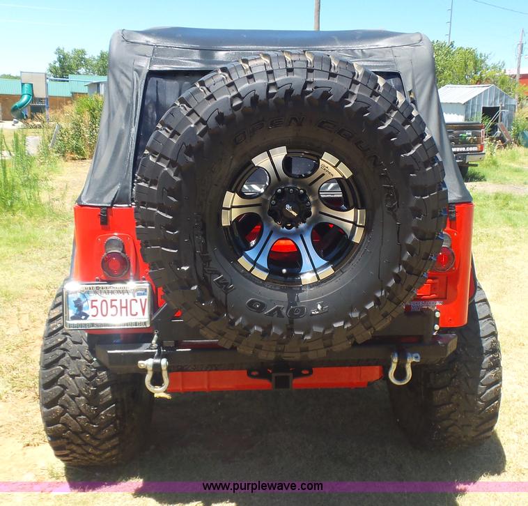 image for item L5981 1999 Jeep Wrangler SUV