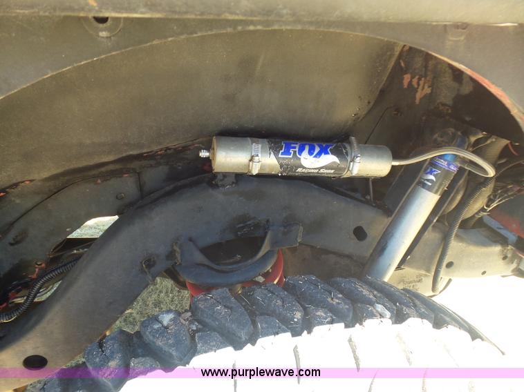 image for item L5981 1999 Jeep Wrangler SUV