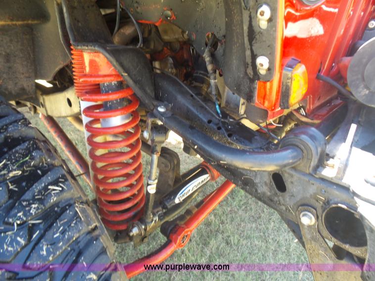 image for item L5981 1999 Jeep Wrangler SUV