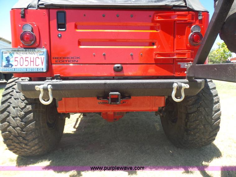 image for item L5981 1999 Jeep Wrangler SUV