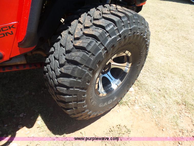 image for item L5981 1999 Jeep Wrangler SUV