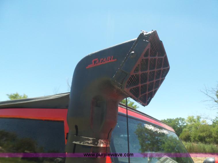 image for item L5981 1999 Jeep Wrangler SUV