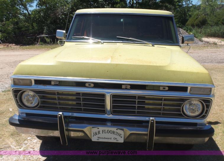 image for item L5986 1973 Ford F100 pickup truck