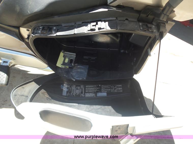 image for item L5987 2000 BMW LT-CLE motorcycle