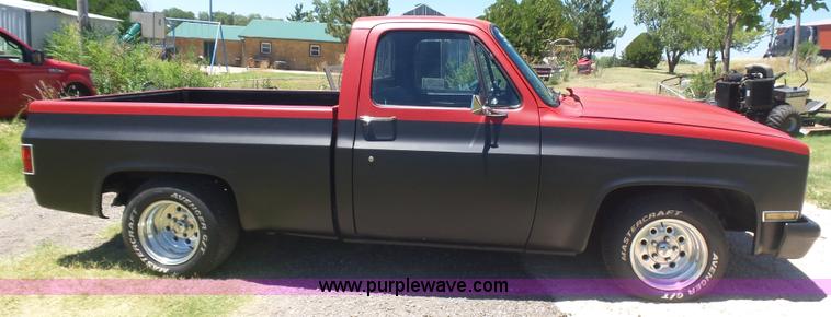 image for item L5988 1983 Chevrolet C-10 pickup truck
