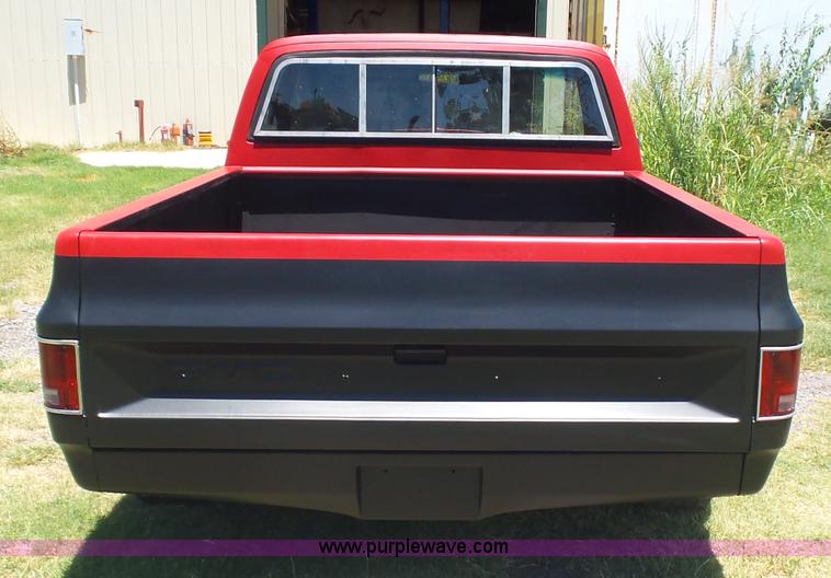 image for item L5988 1983 Chevrolet C-10 pickup truck
