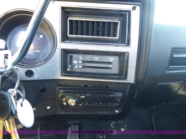 image for item L5988 1983 Chevrolet C-10 pickup truck