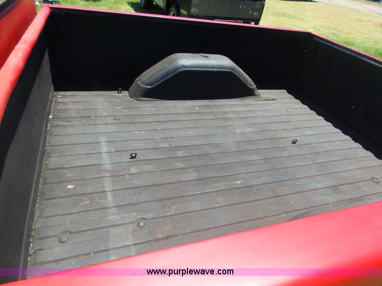 image for item L5988 1983 Chevrolet C-10 pickup truck