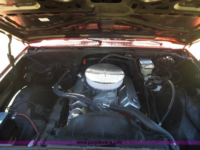 image for item L5988 1983 Chevrolet C-10 pickup truck