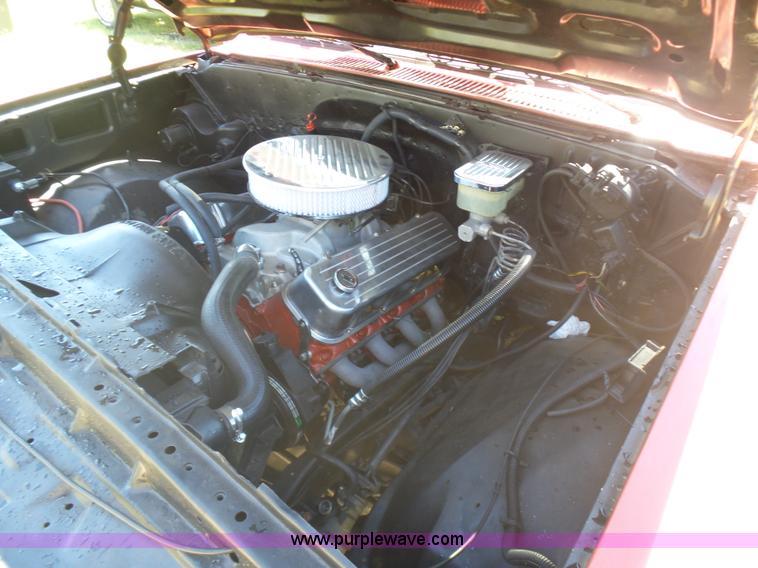 image for item L5988 1983 Chevrolet C-10 pickup truck