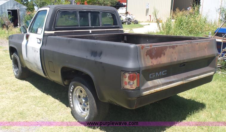 image for item L5989 1978 GMC pickup truck