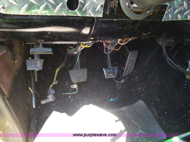 image for item L5989 1978 GMC pickup truck