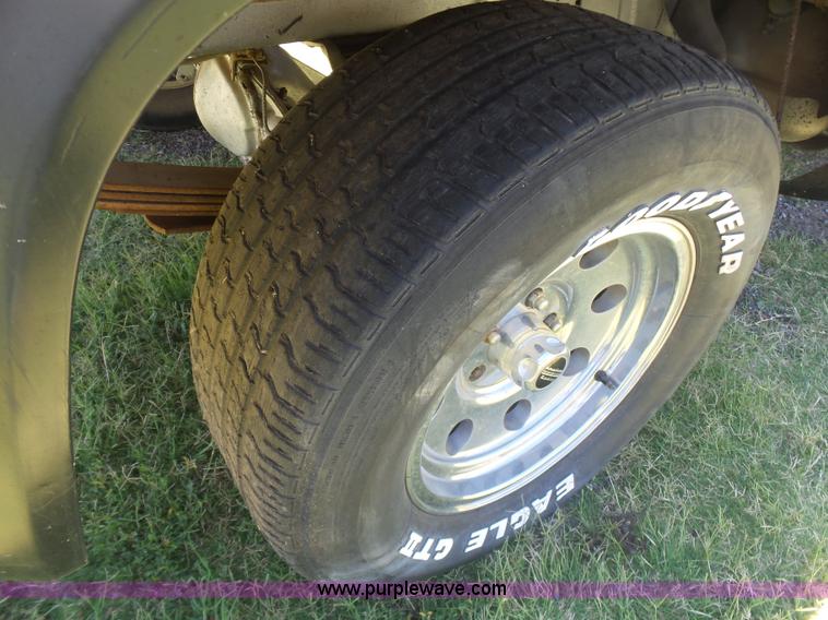 image for item L5989 1978 GMC pickup truck