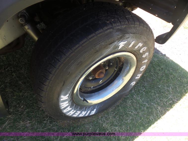 image for item L5989 1978 GMC pickup truck