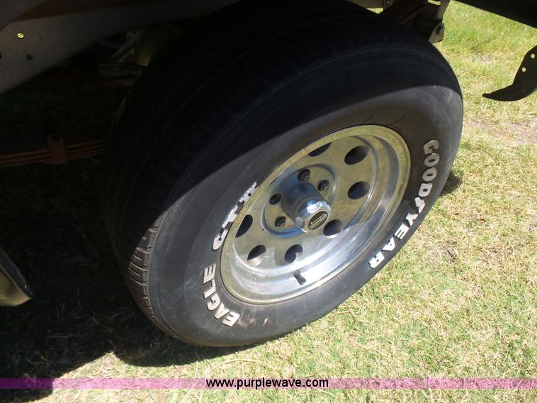 image for item L5989 1978 GMC pickup truck