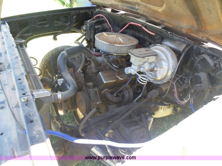 image for item L5989 1978 GMC pickup truck