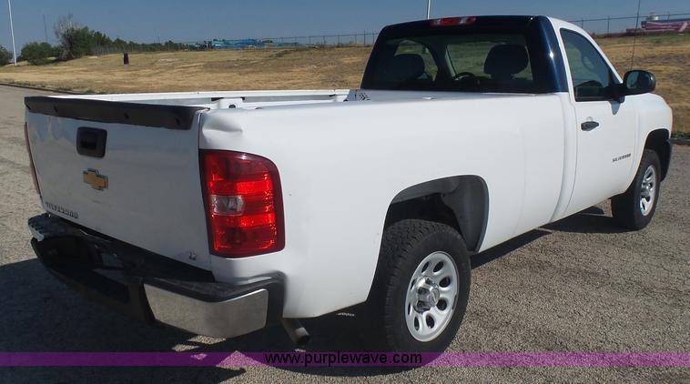 image for item L5993 2010 Chevrolet Silverado 1500 pickup truck