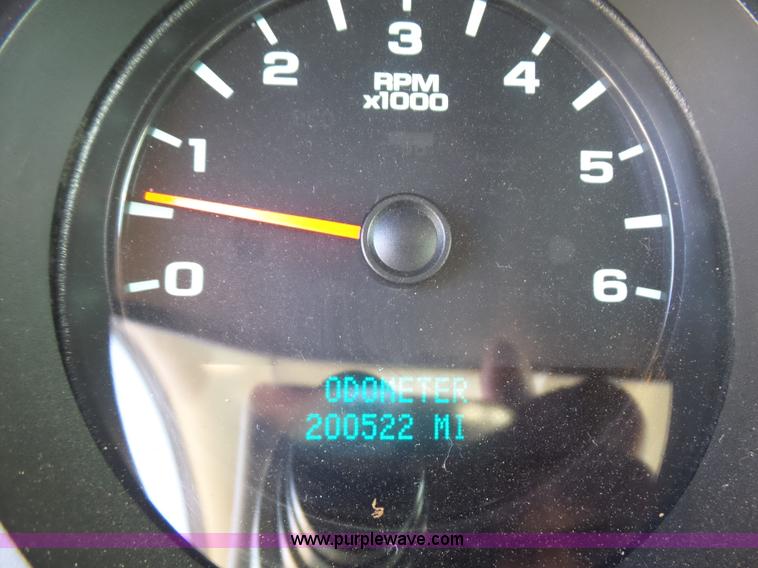 image for item L5993 2010 Chevrolet Silverado 1500 pickup truck