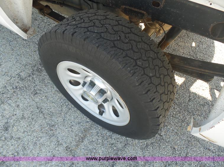 image for item L5993 2010 Chevrolet Silverado 1500 pickup truck