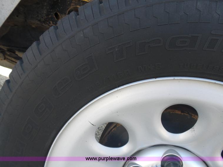 image for item L5993 2010 Chevrolet Silverado 1500 pickup truck