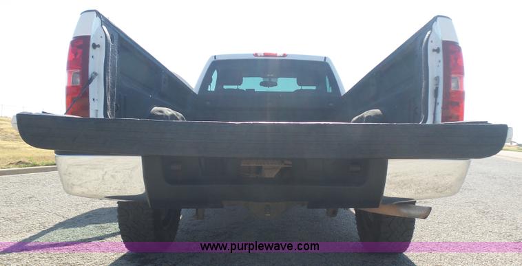 image for item L5994 2009 Chevrolet Silverado 1500 pickup truck