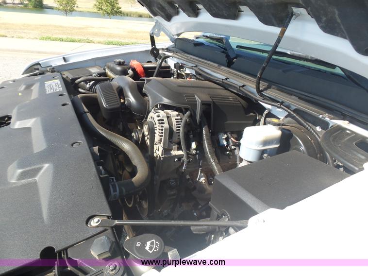 image for item L5994 2009 Chevrolet Silverado 1500 pickup truck