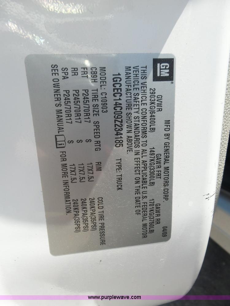 image for item L5994 2009 Chevrolet Silverado 1500 pickup truck