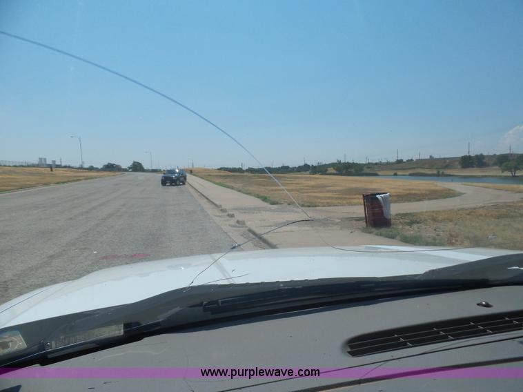 image for item L5998 2011 Chevrolet Silverado 1500 pickup truck