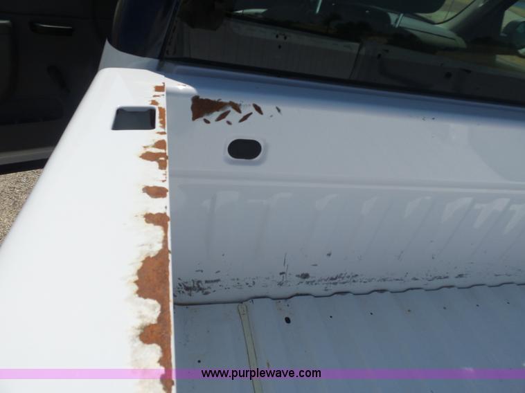 image for item L5998 2011 Chevrolet Silverado 1500 pickup truck