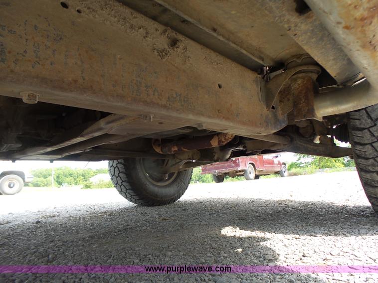 image for item L6230 1991 Chevrolet 2500 Ext. Cab pickup truck