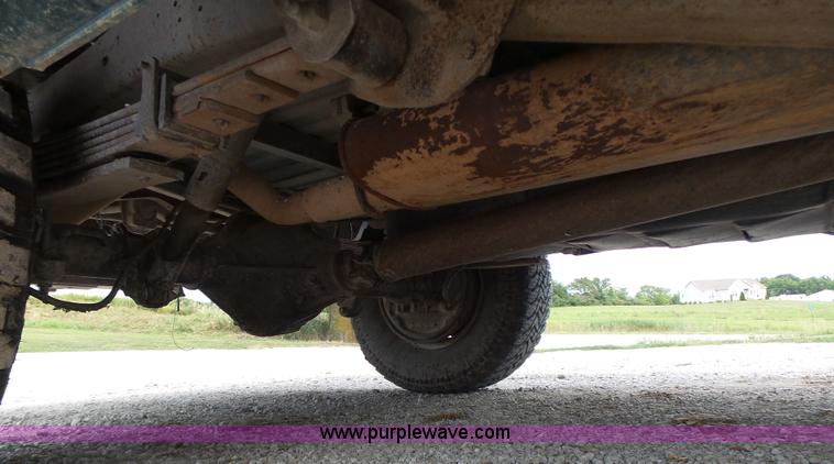 image for item L6231 1995 Chevrolet 2500HD pickup truck