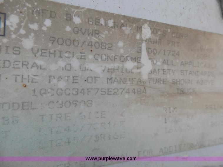 image for item L6231 1995 Chevrolet 2500HD pickup truck