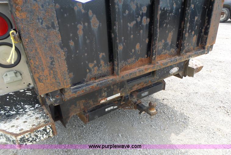 image for item L6232 2000 Chevrolet 3500 Crew Cab utility truck