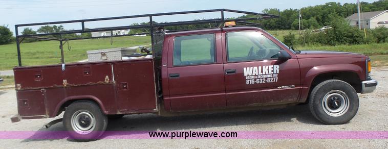image for item L6233 1998 Chevrolet 3500 Crew Cab utility truck