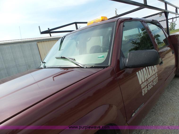 image for item L6233 1998 Chevrolet 3500 Crew Cab utility truck