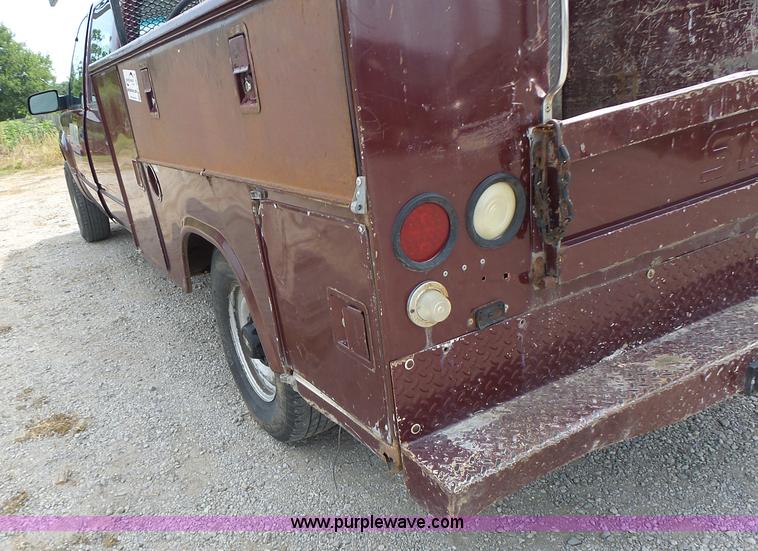 image for item L6233 1998 Chevrolet 3500 Crew Cab utility truck