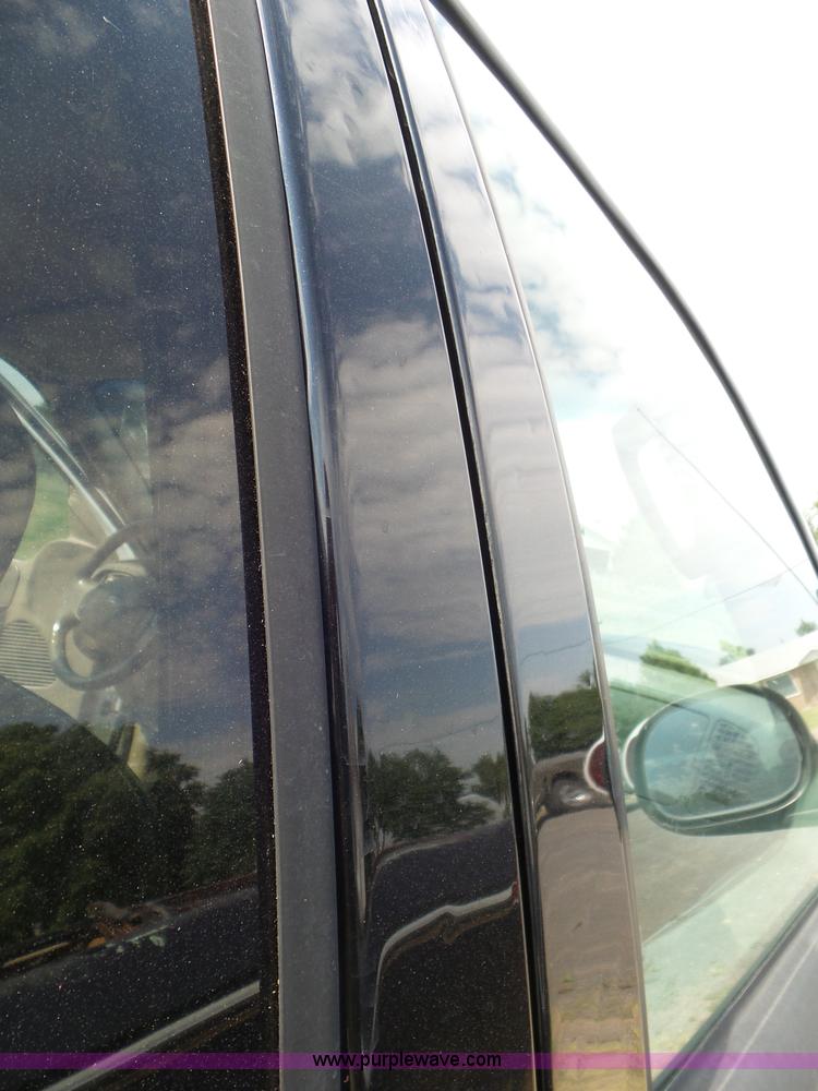 image for item L6867 2003 Ford F150 SuperCrew pickup truck