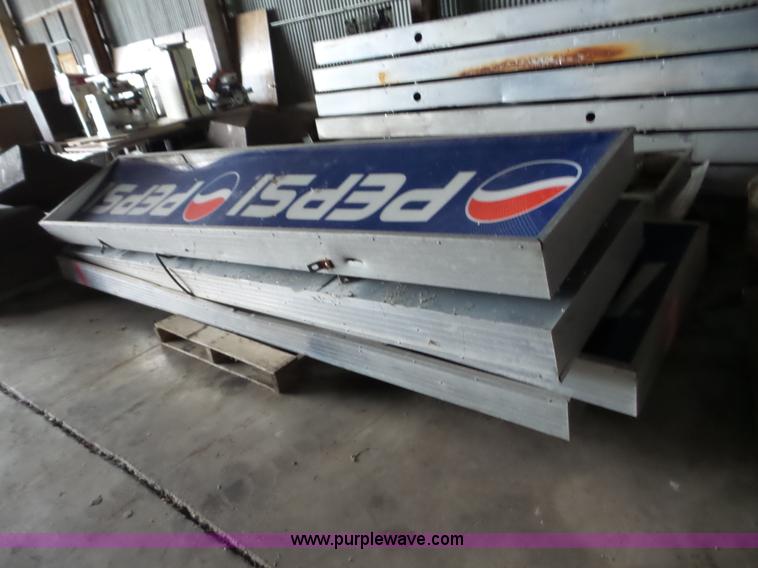 image for item AG9458 Scoreboards and signs