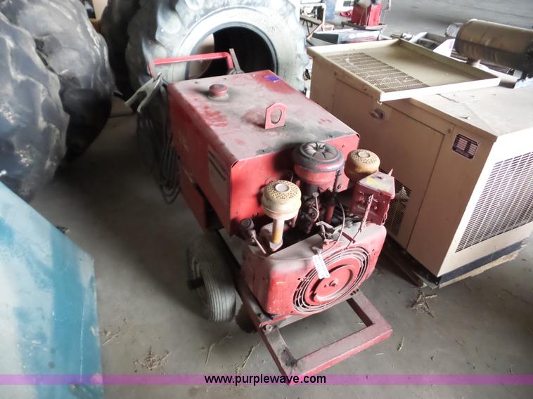 image for item AG9472 Lincoln 225 welder/generator