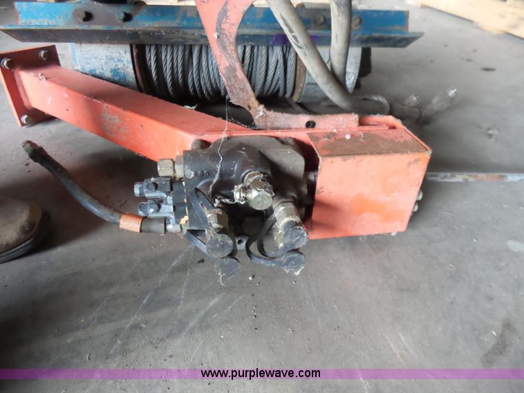 image for item AG9474 Hydraulic winch
