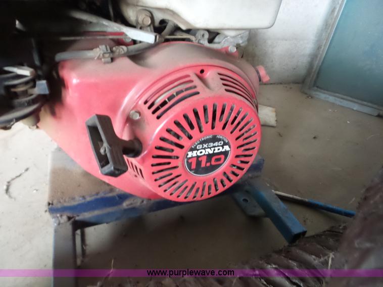 image for item AG9476 Goosen leaf vacuum/mulcher