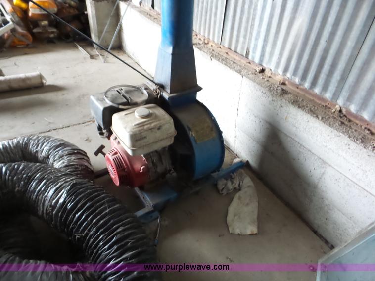 image for item AG9476 Goosen leaf vacuum/mulcher