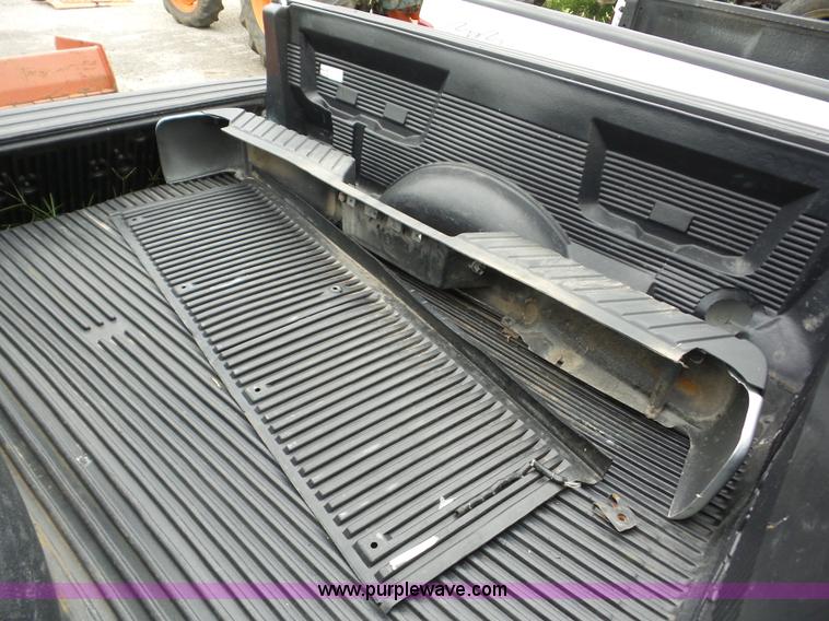 image for item AG9486 2013 Ford F150 pickup truck bed