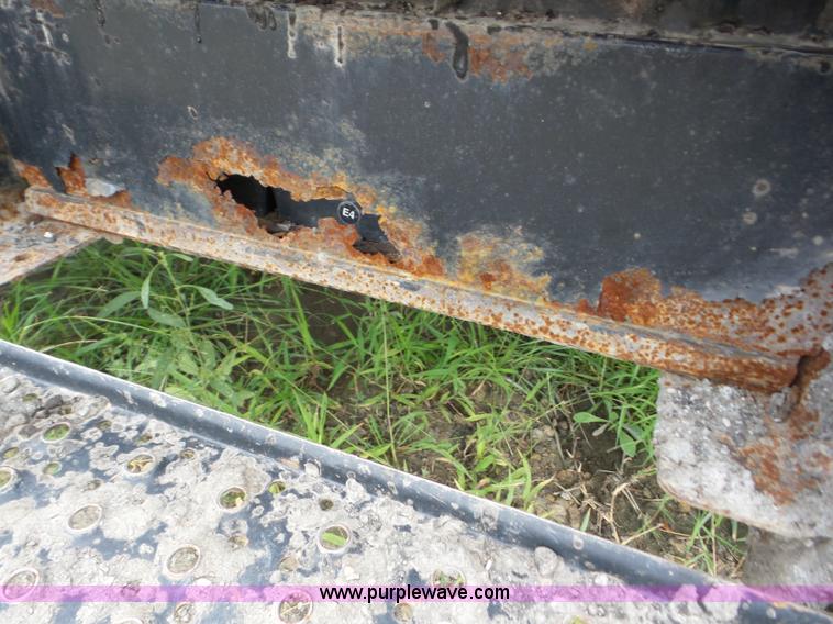 image for item AG9489 2006 Ford F650 Super Duty dump truck