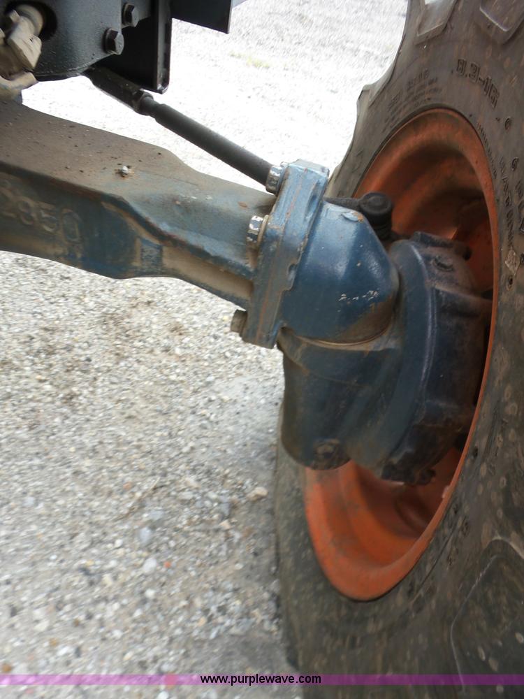 image for item AG9491 1988 Kubota L2850 tractor