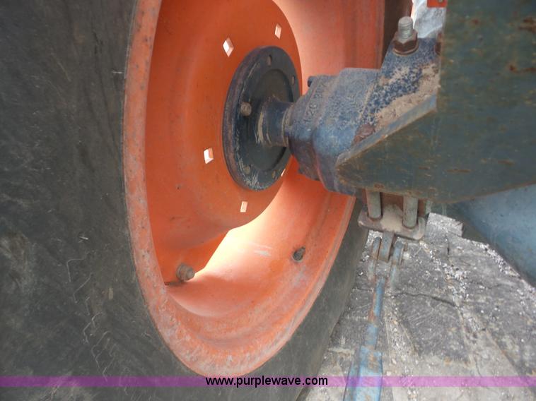 image for item AG9491 1988 Kubota L2850 tractor