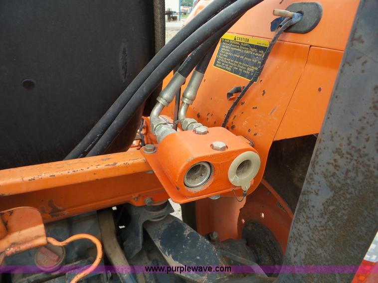 image for item AG9491 1988 Kubota L2850 tractor