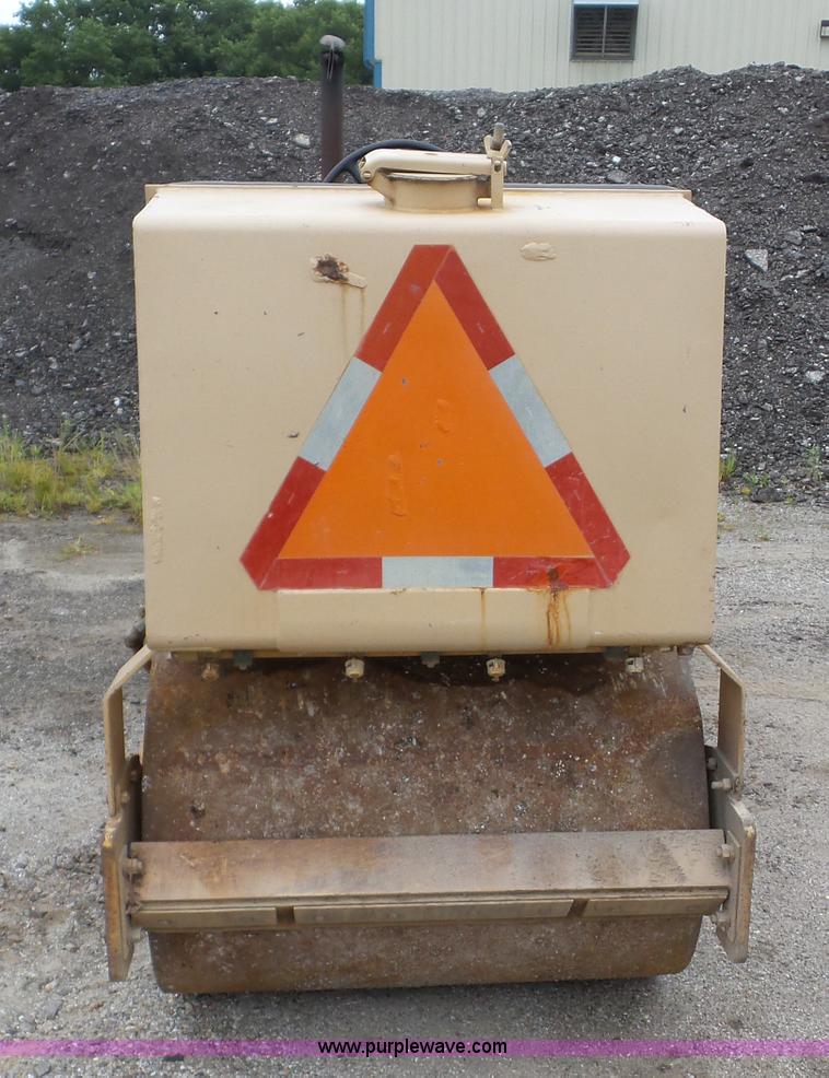 image for item AG9495 Ingersoll Rand DD-35 single drum roller