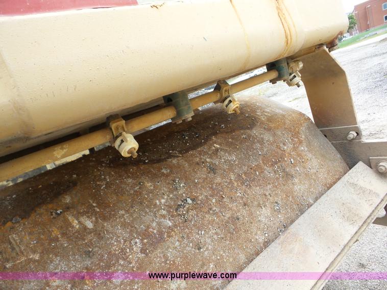 image for item AG9495 Ingersoll Rand DD-35 single drum roller