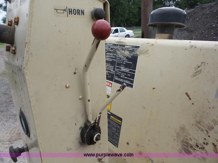 image for item AG9495 Ingersoll Rand DD-35 single drum roller